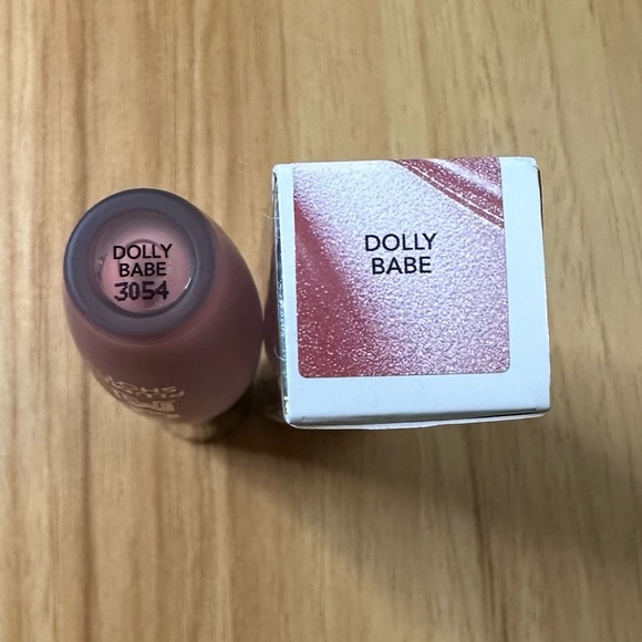 Buxom PLUMP SHOT Collagen-Infused Lip Serum in Dolly Babe - Picture 5 of 13